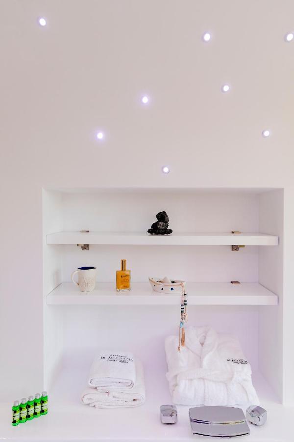 Blackstone Luxury Suites Emporio  外观 照片
