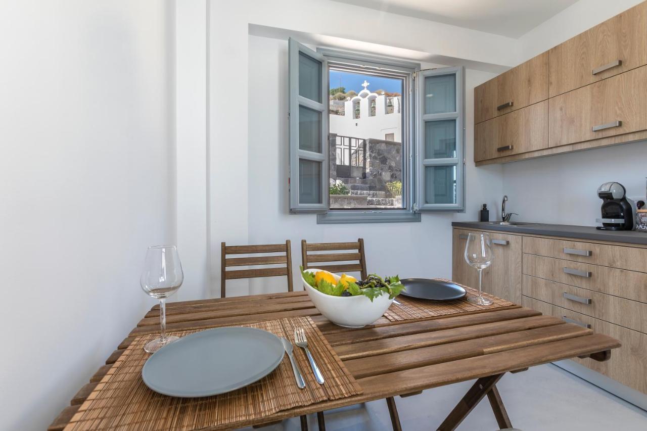 Blackstone Luxury Suites Emporio  外观 照片