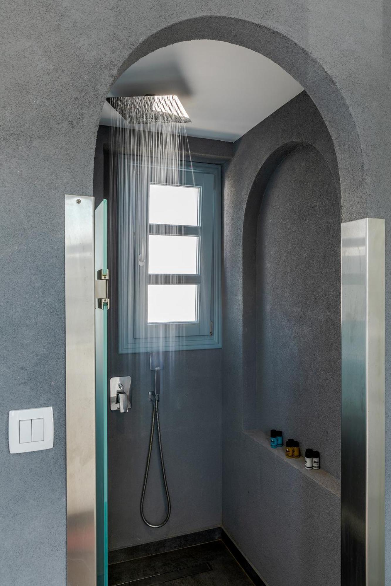 Blackstone Luxury Suites Emporio  外观 照片