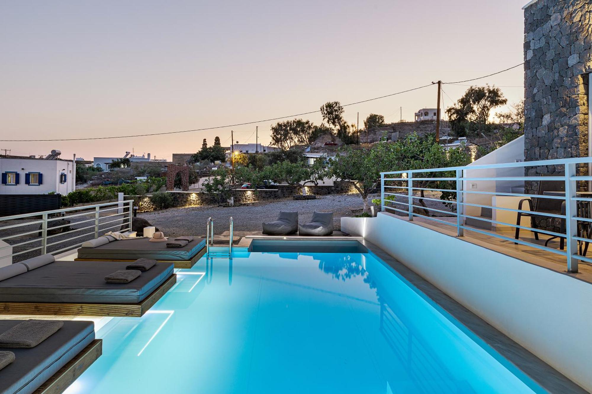 Blackstone Luxury Suites Emporio  外观 照片