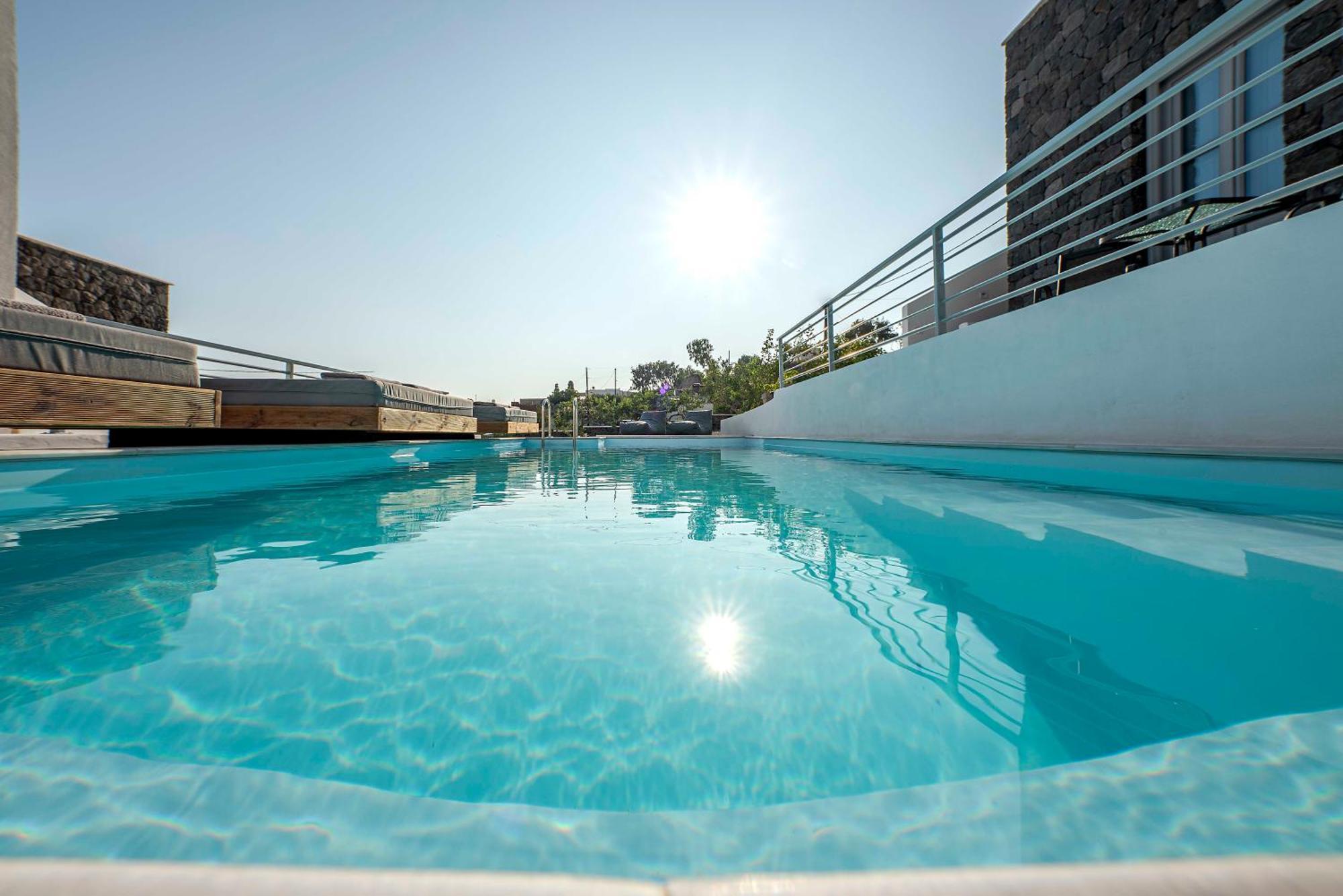 Blackstone Luxury Suites Emporio  外观 照片