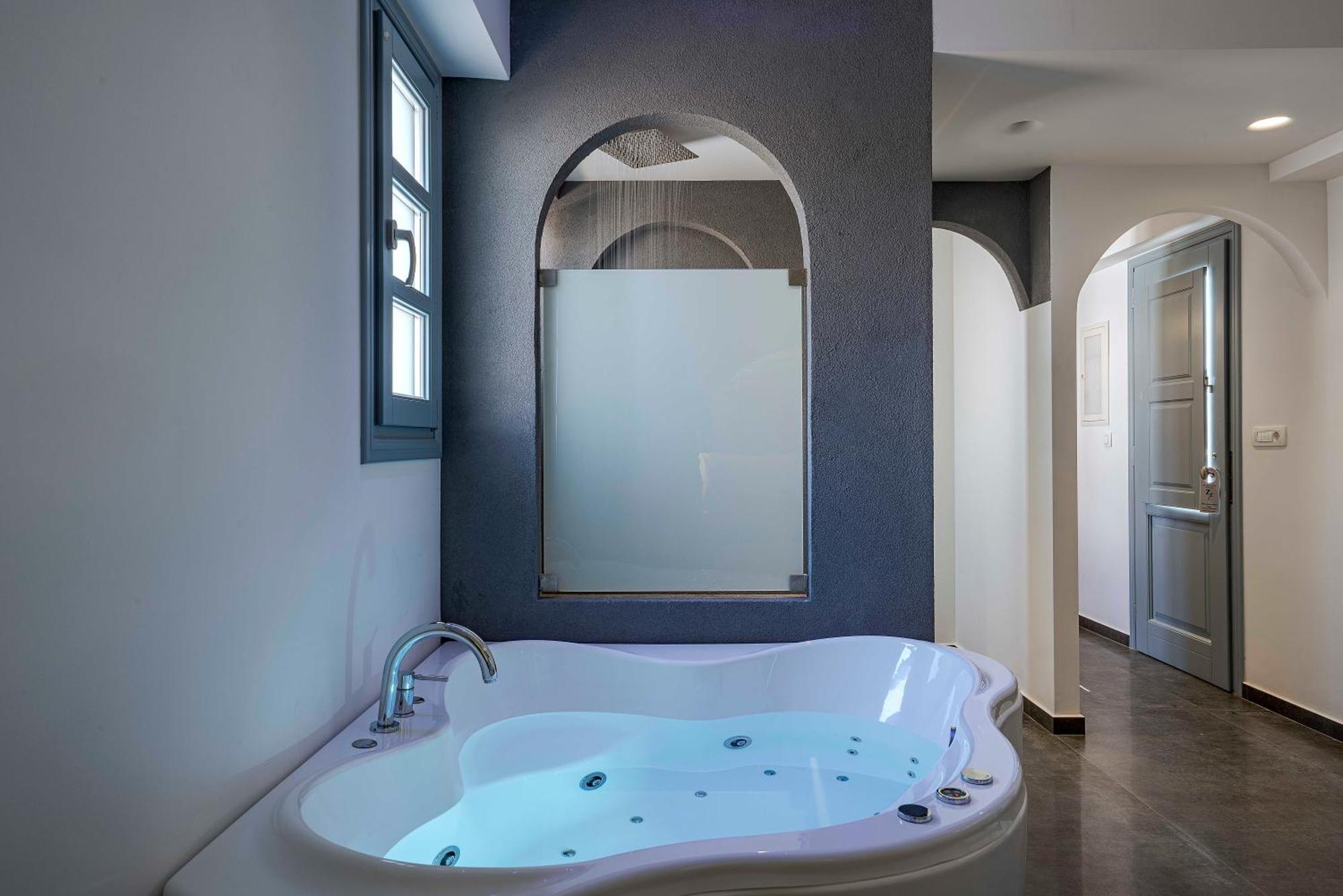 Blackstone Luxury Suites Emporio  客房 照片
